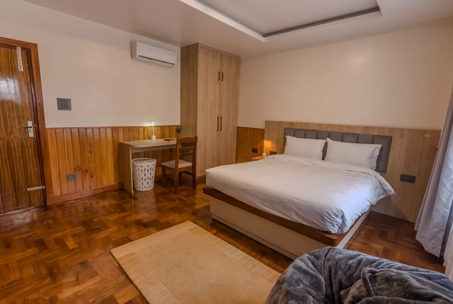Garden Apartment bedroom